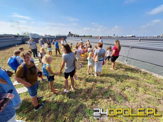 Zebrano pierwszy miód z Pasieki w CUP