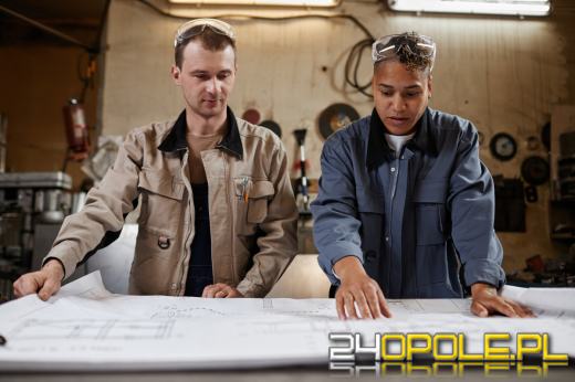 Jakie korzyści niesie zatrudnianie pracowników z zagranicy dla firm?