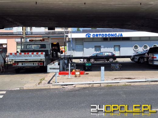 Zostawiłeś auto pod estakadą na rondzie? Lepiej szybko je zabierz, parking zamykają