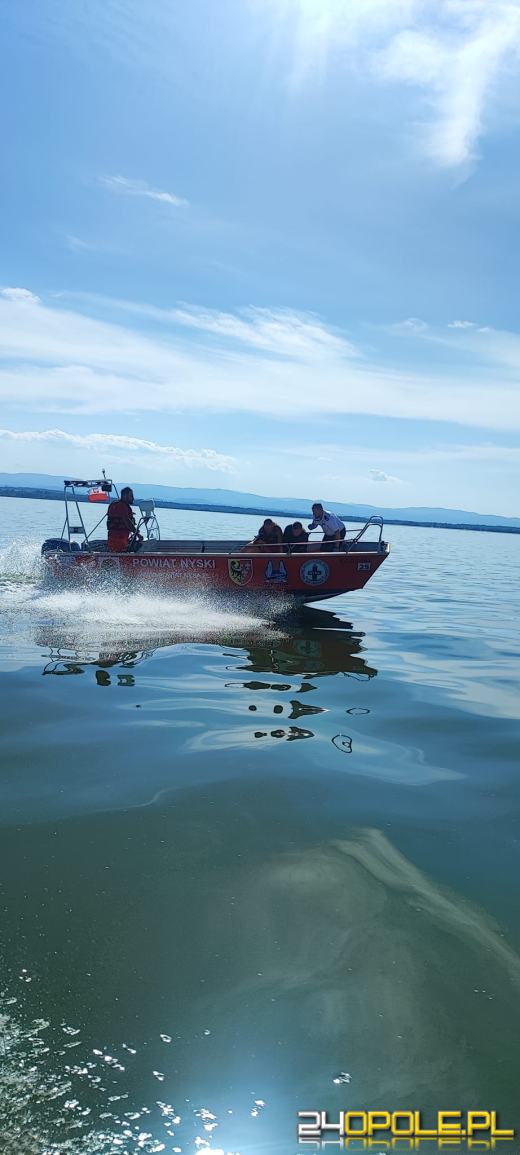 Tragedia na Jeziorze Nyskim, nie żyje wędkarz