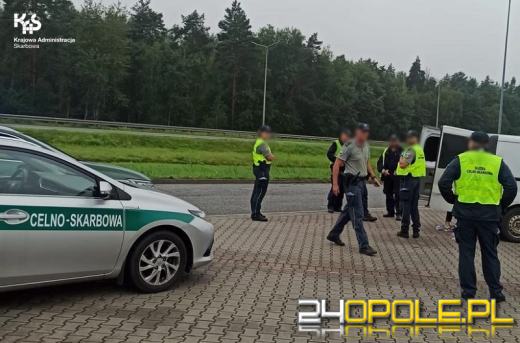 Kolejna próba przewiezienia migrantów udaremniona
