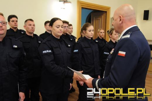 Uroczyście wypowiedzieli rotę ślubowania