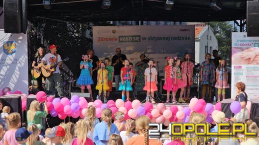 Trwa rodzinny piknik "Zdrowie RODZI SIĘ w aktywnej rodzinie"