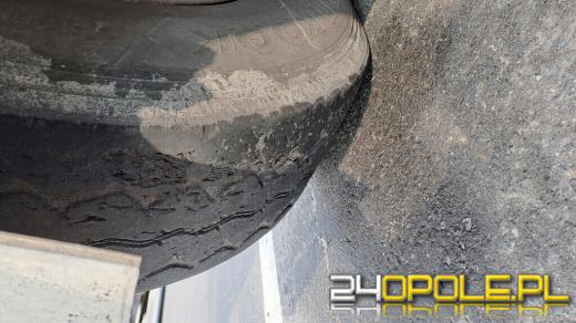 Ten pojazd wcale nie powinien wyjechać z transportem!