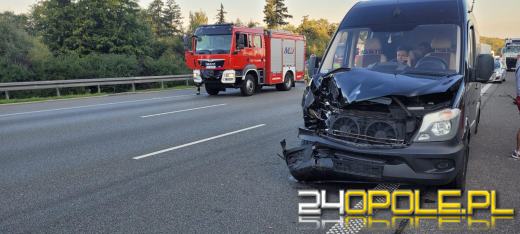 Wypadek na A4. Jedna osoba trafiła do szpitala 