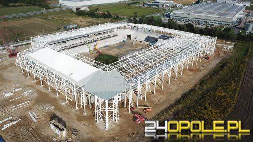 Stadion Opolski - spełnienie marzeń kibiców - rośnie jak na drożdżach