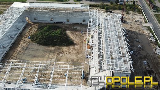 Stadion Opolski - spełnienie marzeń kibiców - rośnie jak na drożdżach