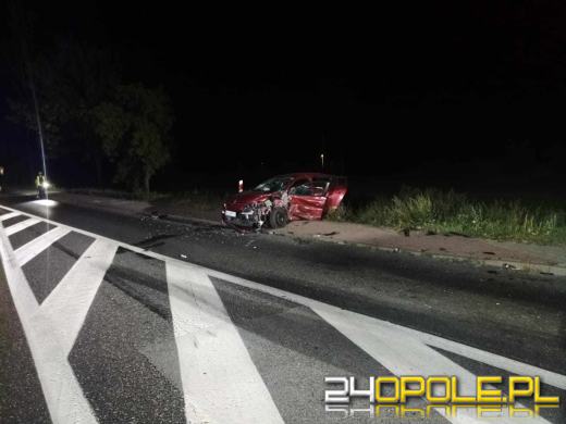 Trzy osoby ranne po zderzeniu pojazdów w Rudnikach