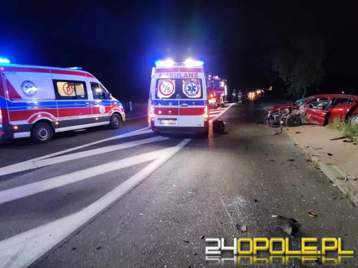 Trzy osoby ranne po zderzeniu pojazdów w Rudnikach