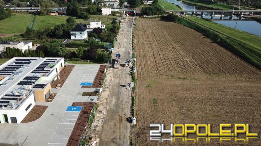 Trwają prace przy wiadukcie na Krapkowickiej. Ojców sukcesu jest wielu...