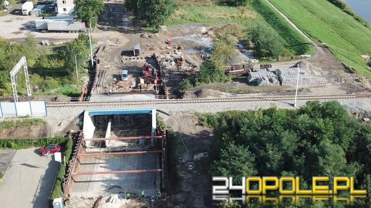 Trwają prace przy wiadukcie na Krapkowickiej. Ojców sukcesu jest wielu...