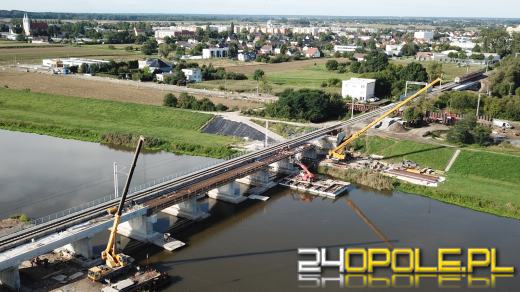 Trwają prace przy wiadukcie na Krapkowickiej. Ojców sukcesu jest wielu...