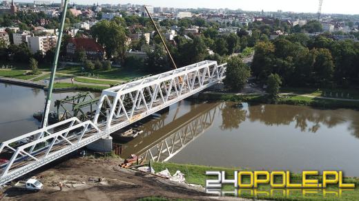 Stary most kolejowy na Odrze przeszedł do historii