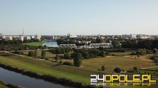 Stary most kolejowy na Odrze przeszedł do historii