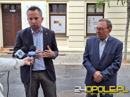 Ryszard Galla i Rafał Bartek odpowiadają Januszowi Kowalskiemu