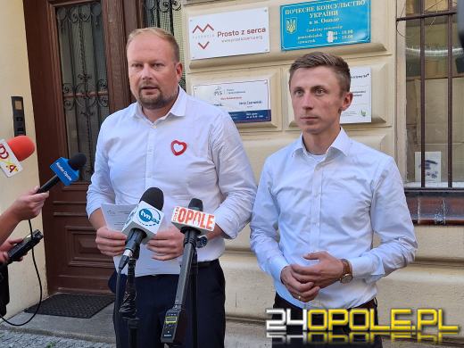 Witold Zembaczyński i Szymon Godyla zawiadamiają Prokuraturę. Chodzi o starostę namysłowskiego