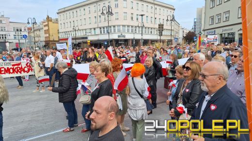 Wiec poparcia dla Marszu Miliona Serc w Opolu