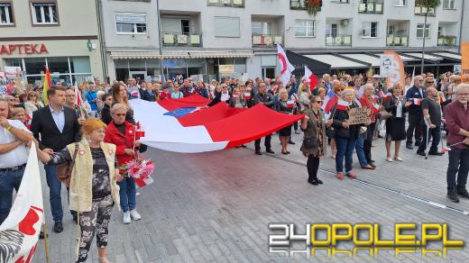 Wiec poparcia dla Marszu Miliona Serc w Opolu