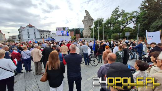 Wiec poparcia dla Marszu Miliona Serc w Opolu
