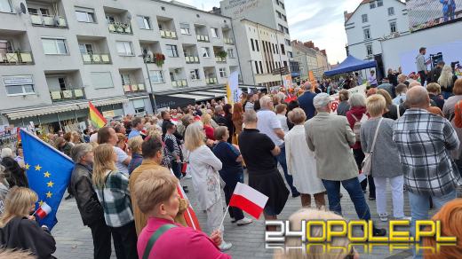 Wiec poparcia dla Marszu Miliona Serc w Opolu