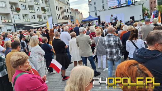 Wiec poparcia dla Marszu Miliona Serc w Opolu