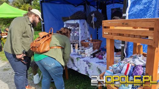 Trwają Targi Miodów i Rękodzieła w opolskim skansenie