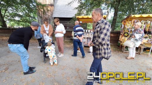Trwają Targi Miodów i Rękodzieła w opolskim skansenie