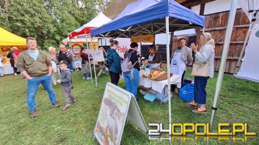 Trwają Targi Miodów i Rękodzieła w opolskim skansenie
