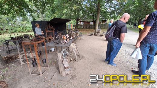 Trwają Targi Miodów i Rękodzieła w opolskim skansenie