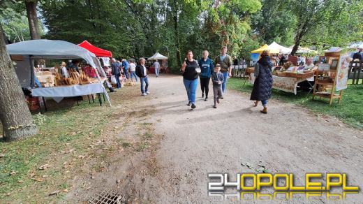 Trwają Targi Miodów i Rękodzieła w opolskim skansenie
