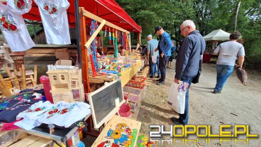Trwają Targi Miodów i Rękodzieła w opolskim skansenie