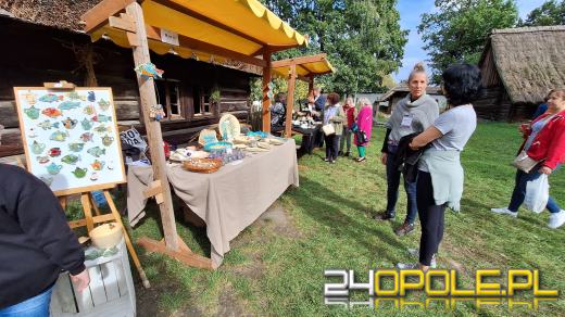 Trwają Targi Miodów i Rękodzieła w opolskim skansenie