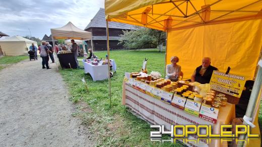 Trwają Targi Miodów i Rękodzieła w opolskim skansenie