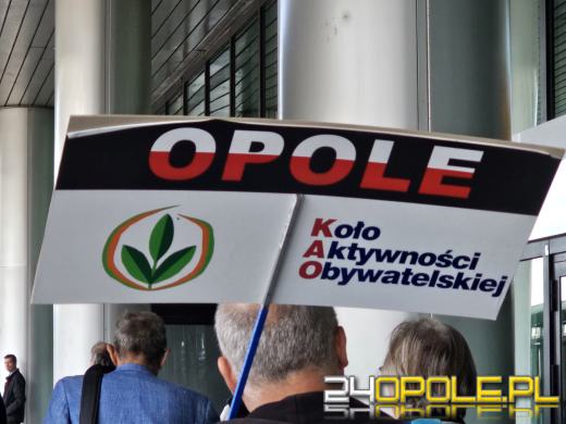 Opolanie licznie uczestniczyli w stolicy w Marszu Miliona Serc