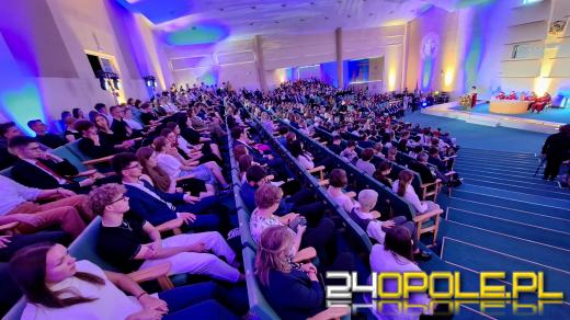 Studenci Uniwersytetu Opolskiego rozpoczęli nowy rok akademicki