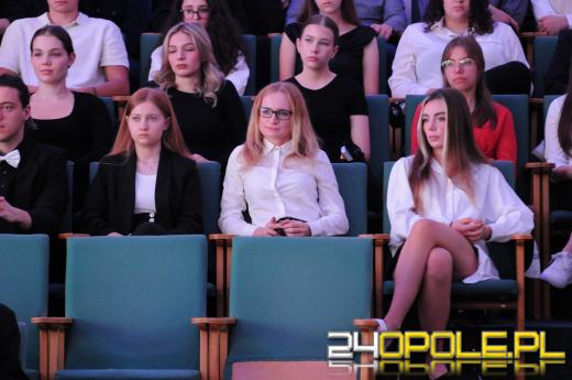 Studenci Uniwersytetu Opolskiego rozpoczęli nowy rok akademicki