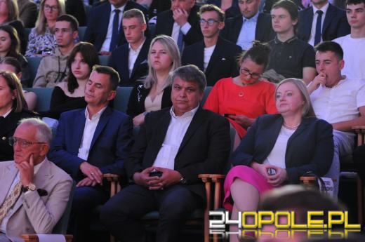 Studenci Uniwersytetu Opolskiego rozpoczęli nowy rok akademicki