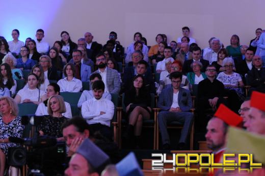 Studenci Uniwersytetu Opolskiego rozpoczęli nowy rok akademicki