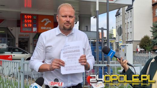 Zembaczyński zawiadamia Prokuraturę. Chodzi o politykę cenową Obajtka