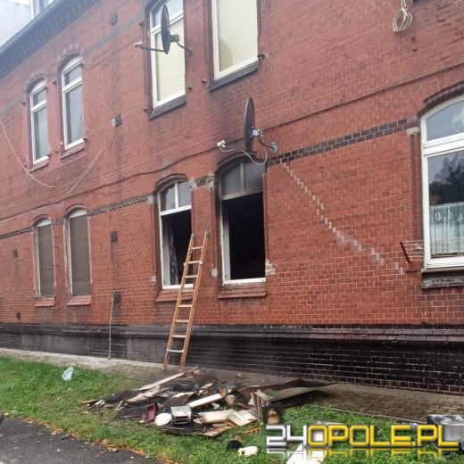 Pożar mieszkania w budynku wielorodzinnym w Brzegu