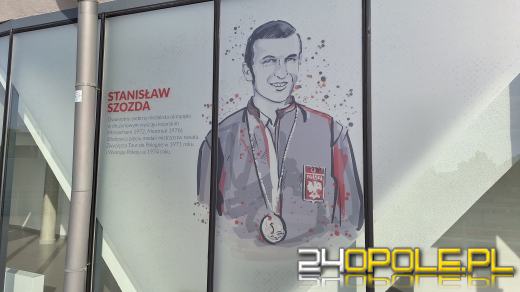Elewacja hali Stegu Arena w Opolu zyskała nowy wygląd