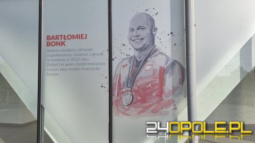 Elewacja hali Stegu Arena w Opolu zyskała nowy wygląd