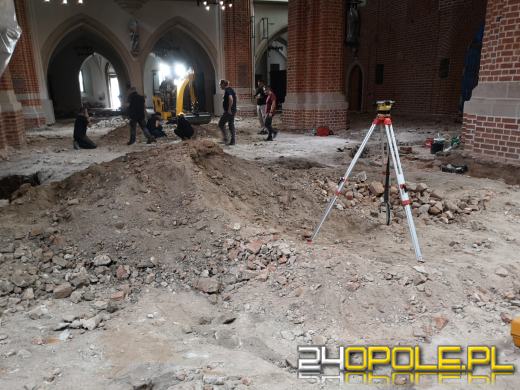 Archeolodzy w szoku. Biskup zdecydował zasypać odnalezione relikwia 