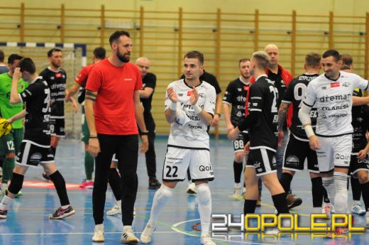 Dreman Opole Komprachcice wygrywa z beniaminkiem