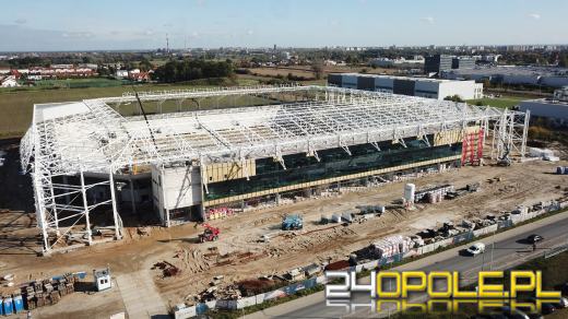 Stadion zabezpieczony na zimę. Budowa trwa