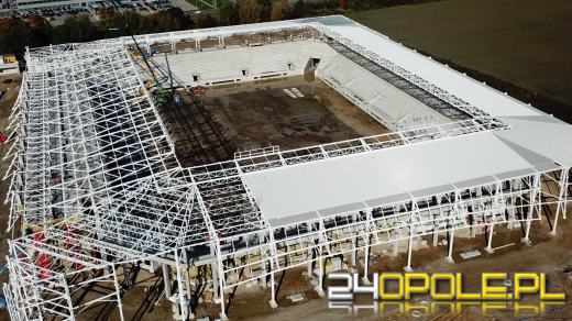 Stadion zabezpieczony na zimę. Budowa trwa