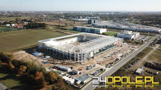Stadion zabezpieczony na zimę. Budowa trwa