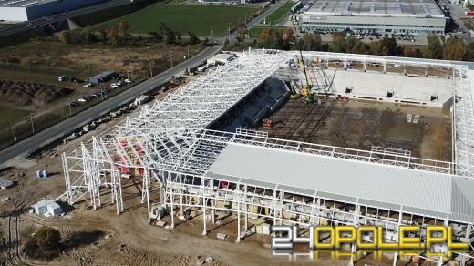 Stadion zabezpieczony na zimę. Budowa trwa