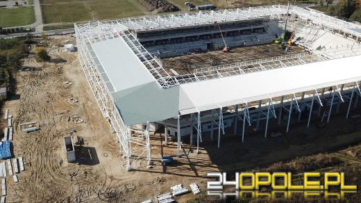 Stadion zabezpieczony na zimę. Budowa trwa