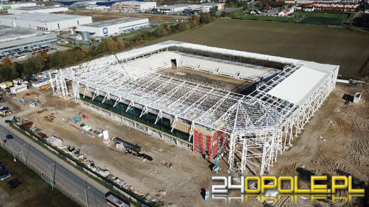 Stadion zabezpieczony na zimę. Budowa trwa